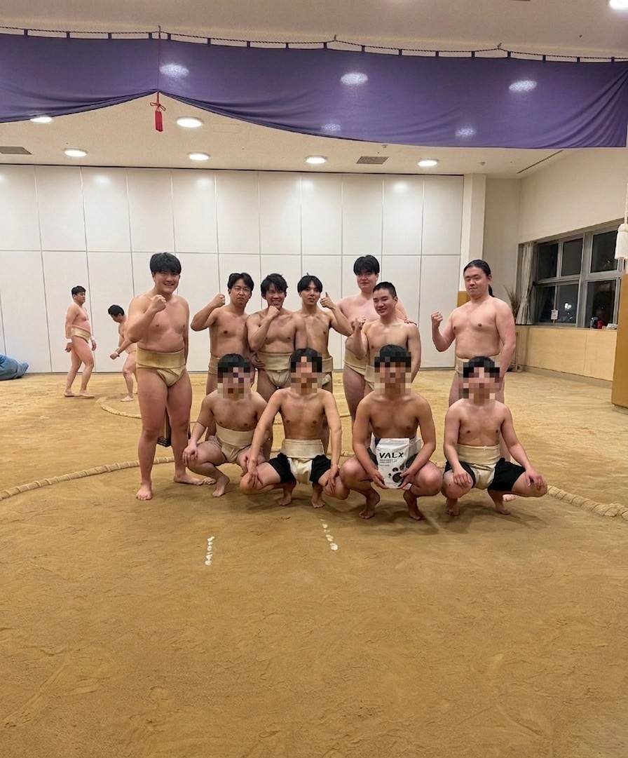 素人相撲大会の集合写真